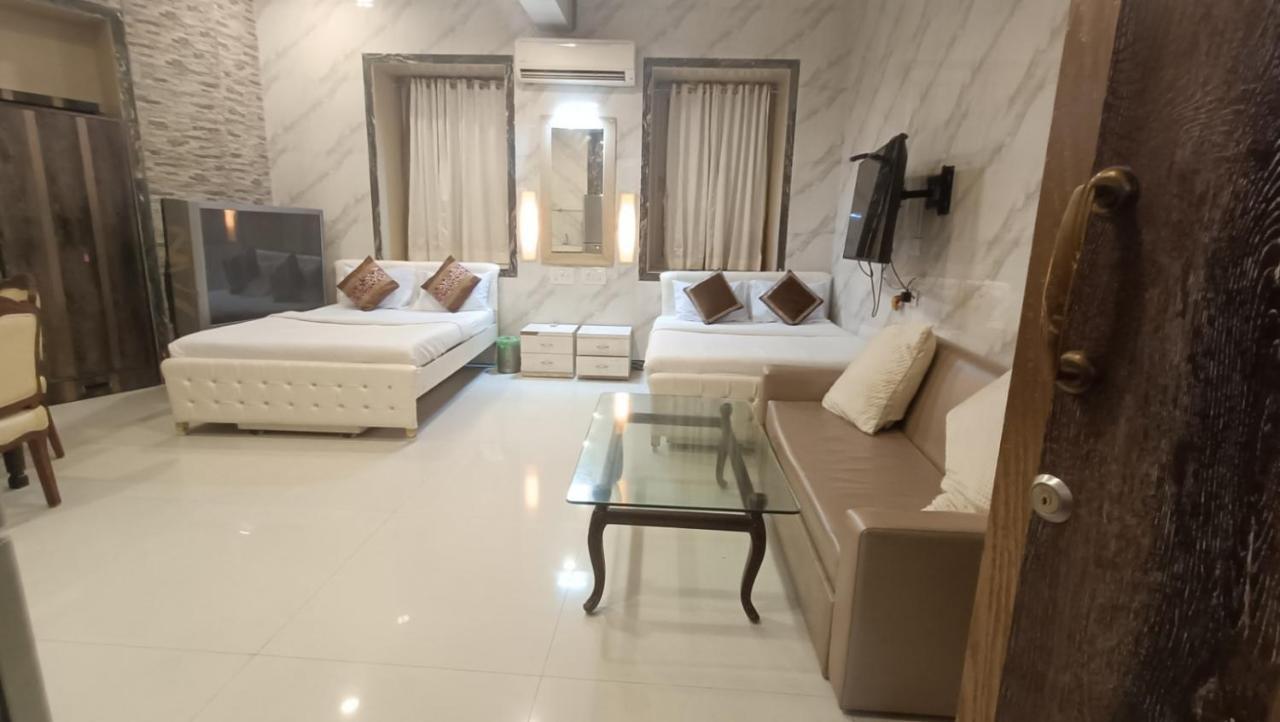 Hotel Oliver มุมไบ ภายนอก รูปภาพ