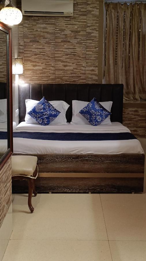 Hotel Oliver มุมไบ ภายนอก รูปภาพ